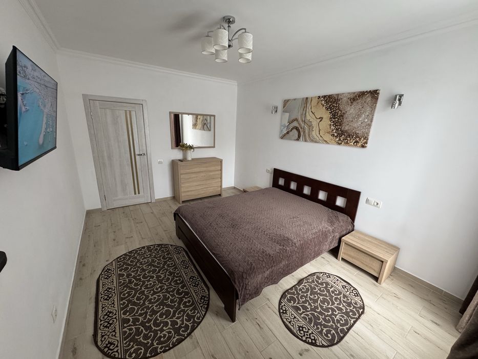 Продам 1 кімнатну квартиру в центрі від ВЛАСНИКА