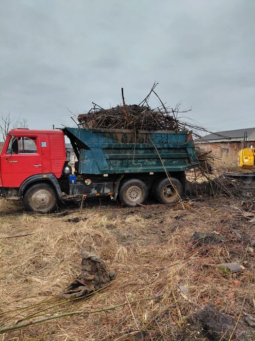Послуги бульдозера, екскаватора, маніпулятора та іншої спецтехніки