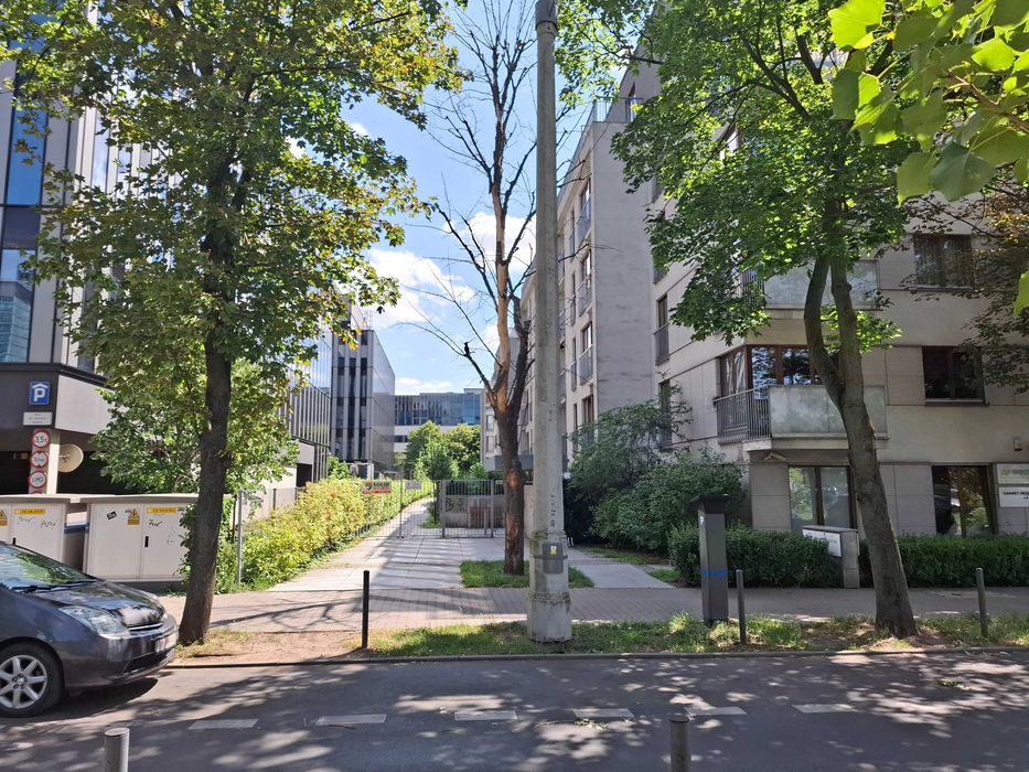 Poznań centrum, ul. Maratońska,  42,43 m2 + komórka lokatorska.