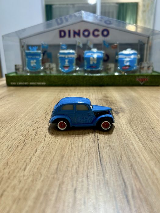 Auta Cars Disney Pixar Mattel Hot Rod River Scott