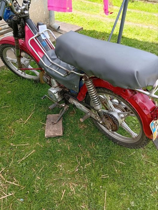 В продажі мотоцик