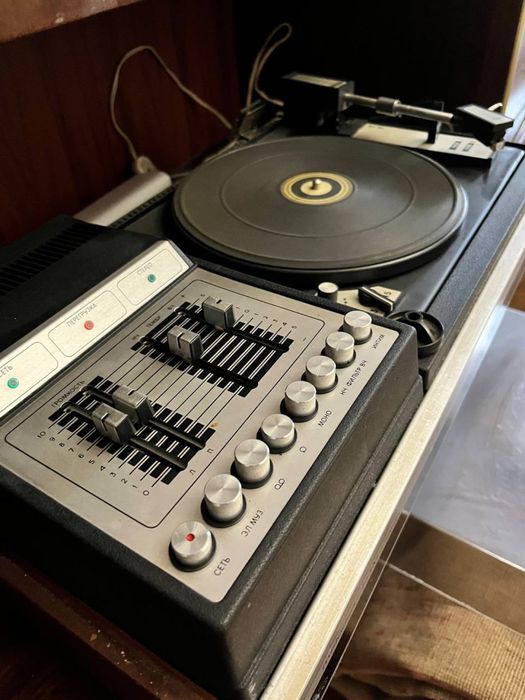 програвач melodija 103M stereo мелодія