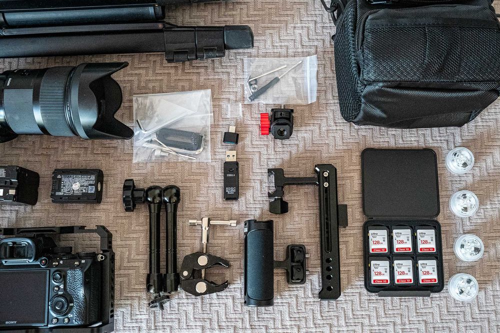 Sony A7iii Full Acessorios Tripe e Lente Sigma Art