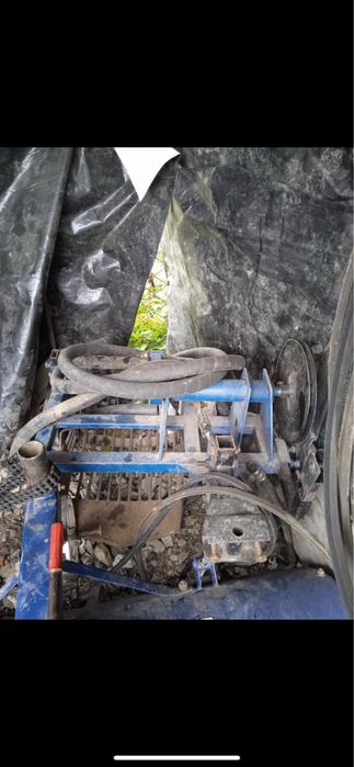 Продаж міні трактора