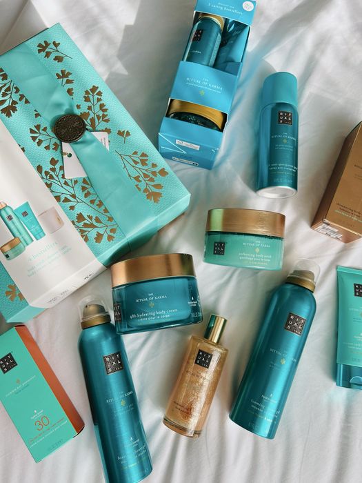 Набір подарунковий Рітуалс Rituals Karma Ayurveda Sakura