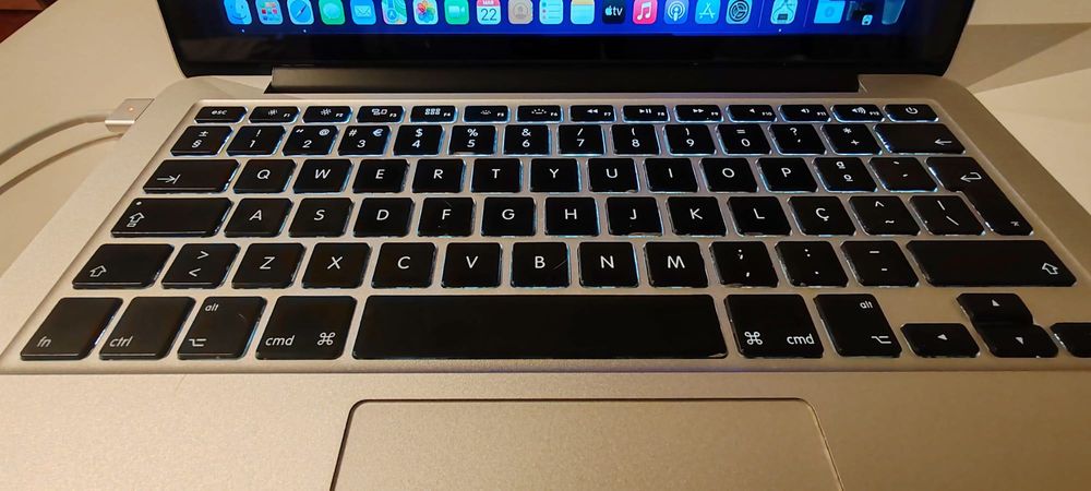 MacBook Pro Retina 13 polegadas início de 2015 - 8GB LPDDR3 / 128GB