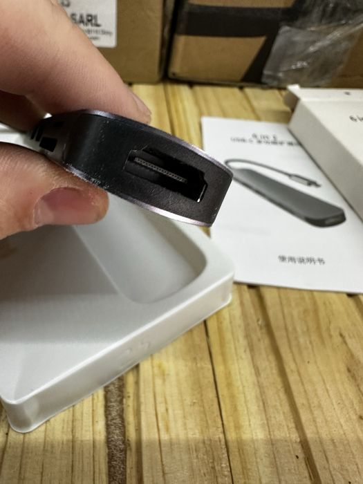 USB hub BX6H 6 in 1