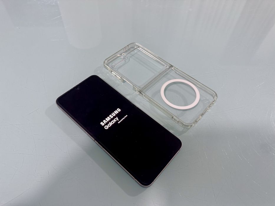 Samsung Z flip 6 256gb