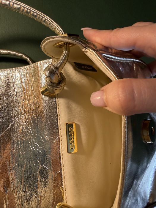 Сумка bally .винтаж . натуральная кожа.
