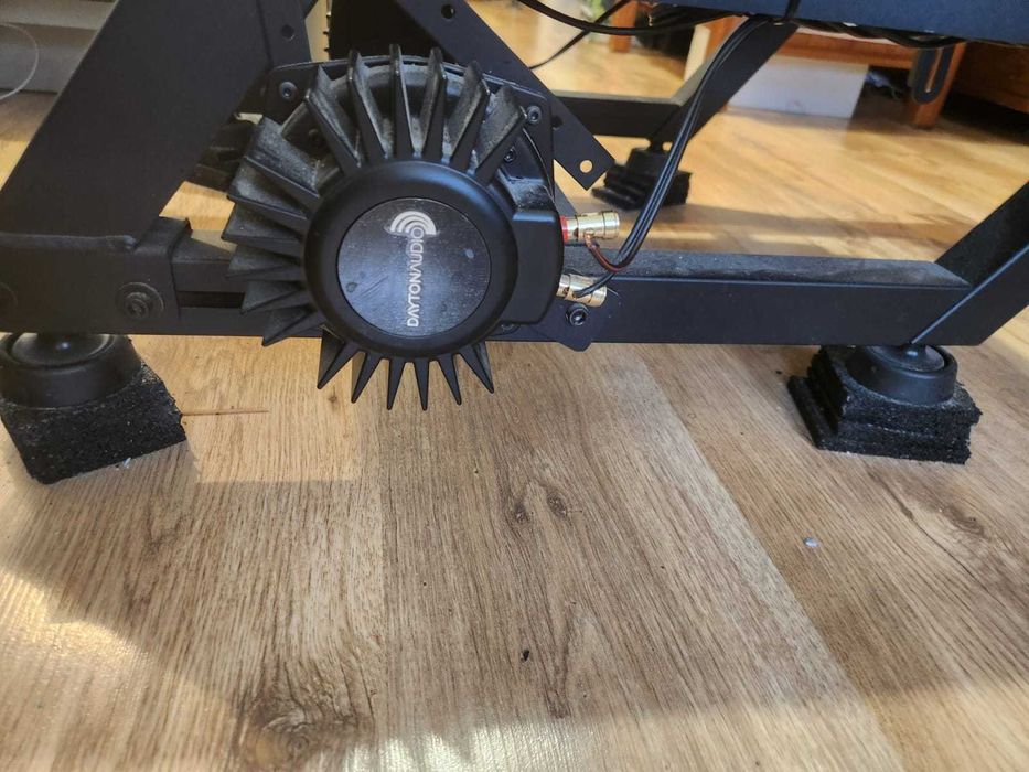 Kompletny SIM RIG - Fanatec + F-GT+masa dodatków-Wartość >10 000 zł