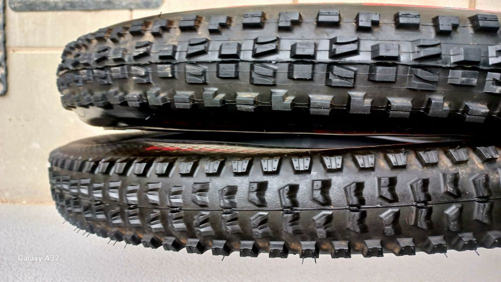 Opony maxxis conntinetal