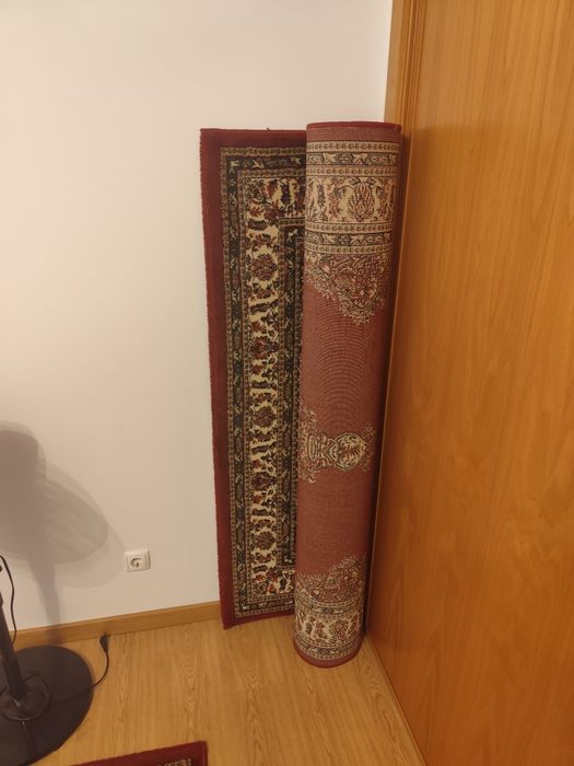 dois tapetes de 2x3 metros