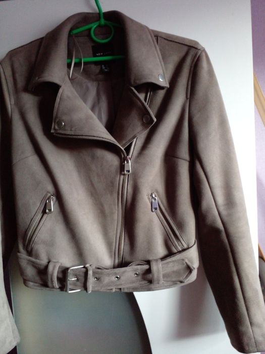 Продам куртку для дівчаток