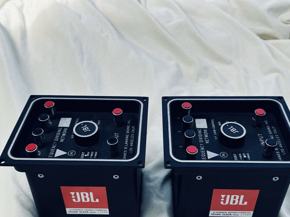 JBL 3120a crossover Divider network