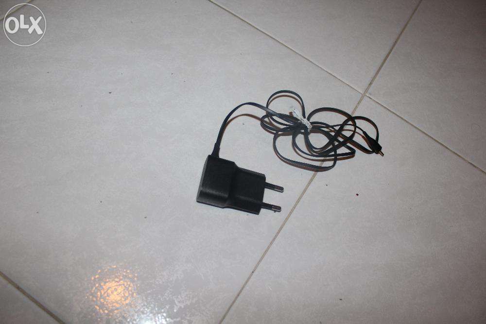 carregador para telemovel