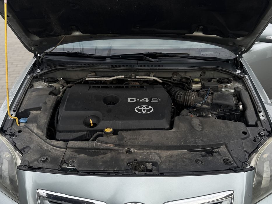 Toyota Avensis T25