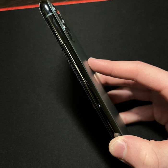 iphone 11 pro зелений екран під ремонт 82%