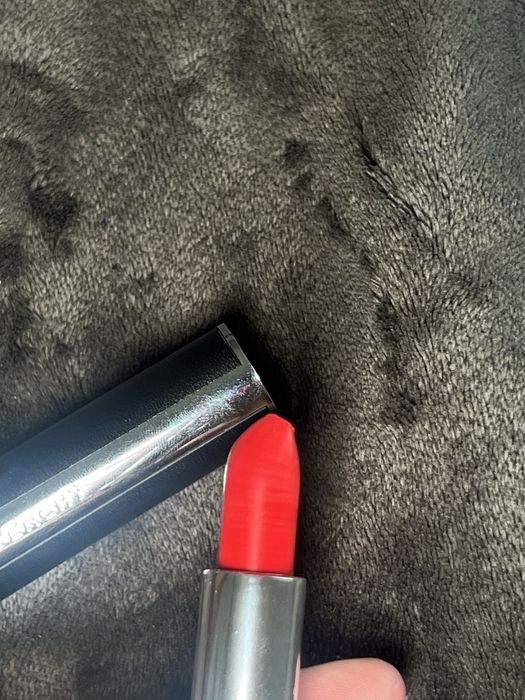 Givenchy Le Rouge Interdit 306 – pomadka luksusowa