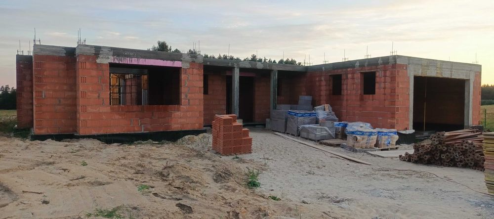 Wynajem wypożyczalnia szalunków stropowych, szalunki stropowe, stemple