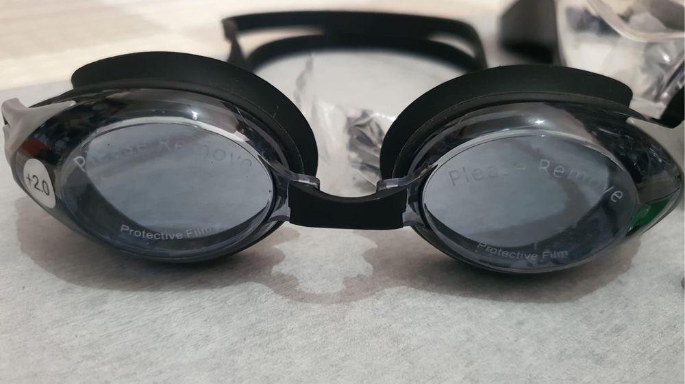 Óculos de Natação Anti-Fog UV – Ajustáveis, Impermeáveis