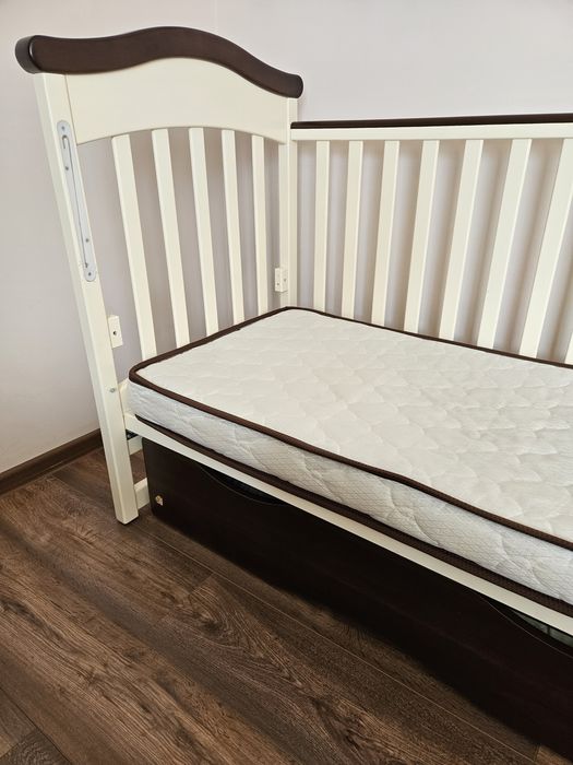 Продам дитяче ліжечко