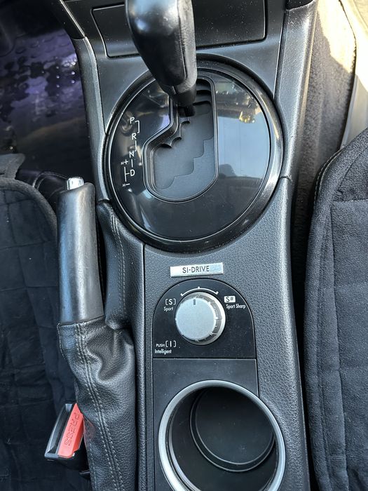 Subaru Outback 3.0 AWD symmetrical