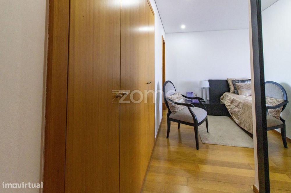 Apartamento T3 Mobilado e Equipado!