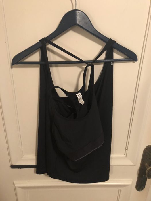 Top desportivo com sports bra UNDER ARMOR negro NOVO,senhora, mulher M