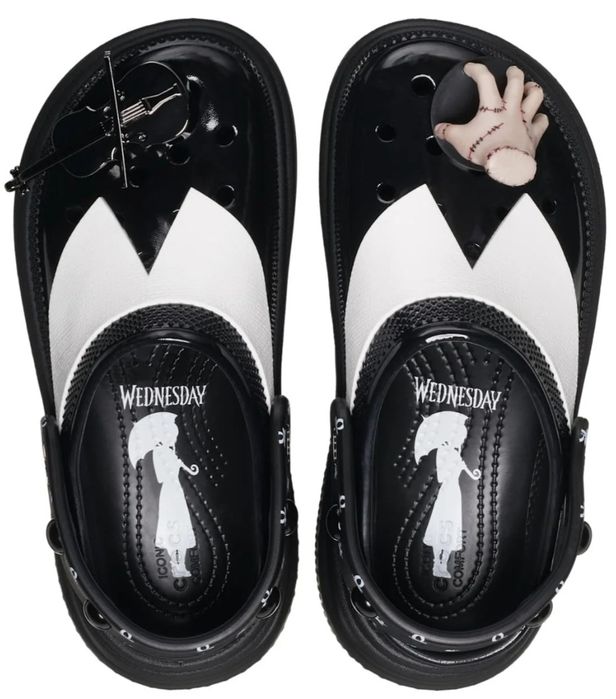 Crocs  Wednesday unisex klapki