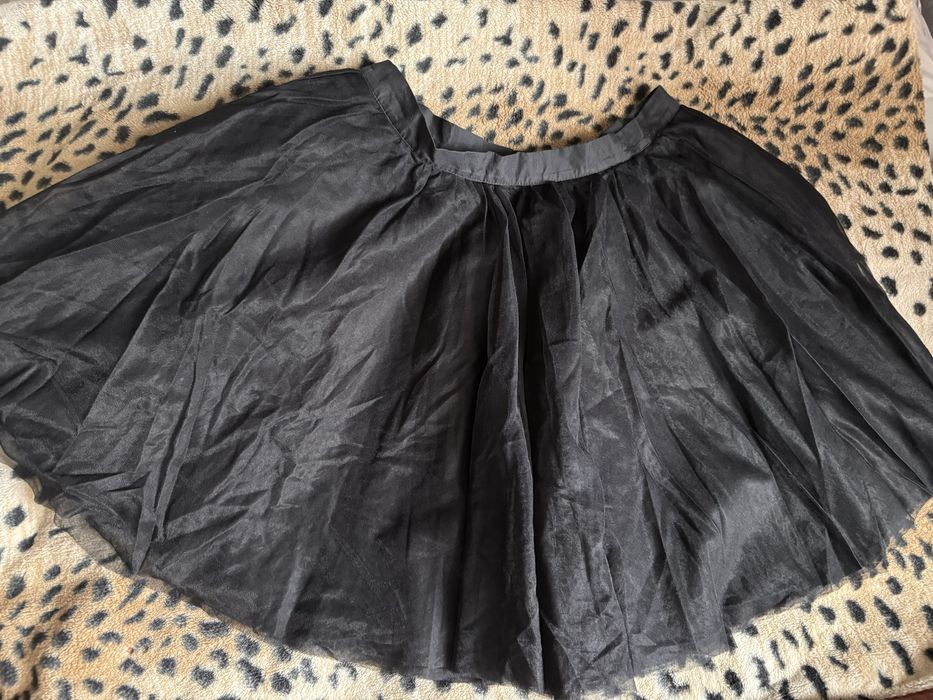 Tiulowa spodniczka rozmiar 44