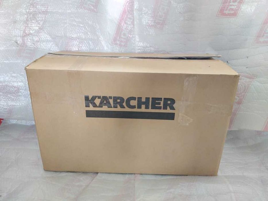 Пылесос KARCHER Puzzi 10/1 химчистка экстрактор сухая влажная уборка