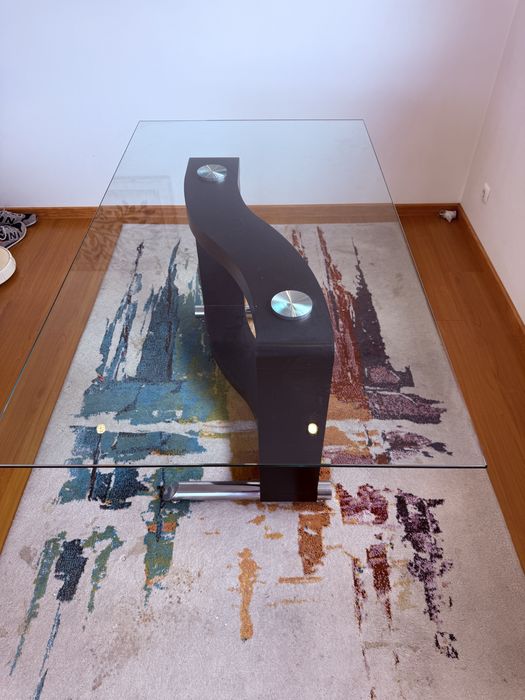 Conjunto 4 cadeiras + mesa de jantar