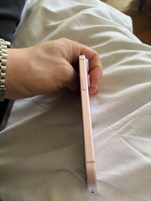 Iphone 15 pink 256gn (rezerwacja do 23)