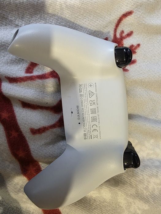 Playstation 5 pro z napędem