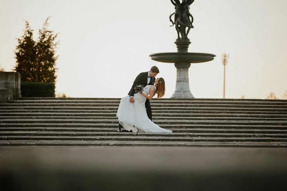 Suknia ślubna biała