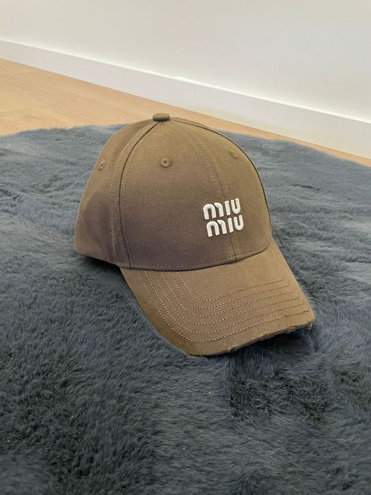 Chapéus  MIUMIU (NOVOS C/Etiqueta)