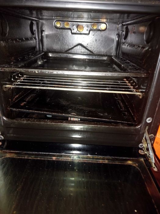 Fogão a gás com 5 bocas