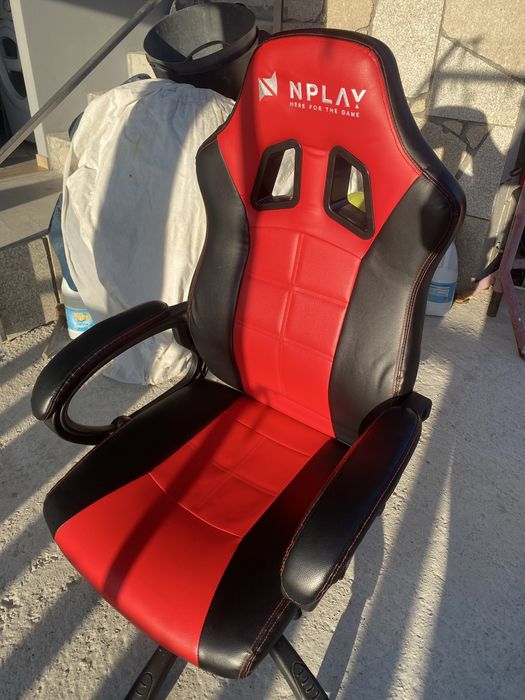 Cadeira gamer Nplay como nova