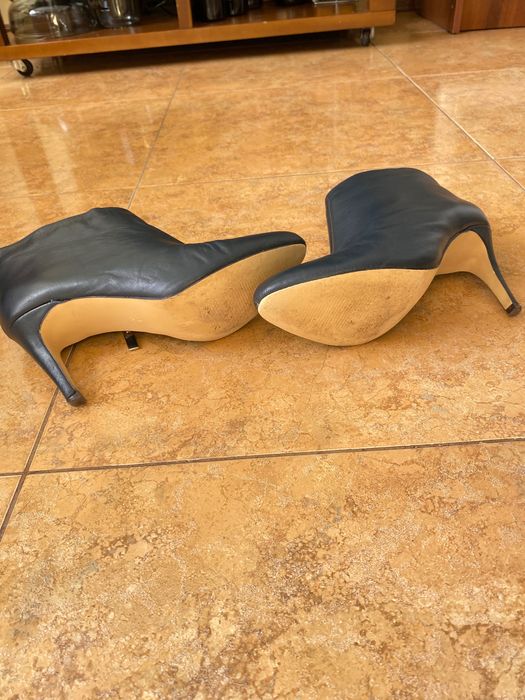 Жіночі шкіряні черевики