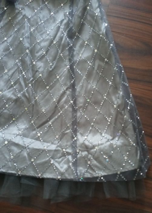Vestido de festa cerimónia cinza