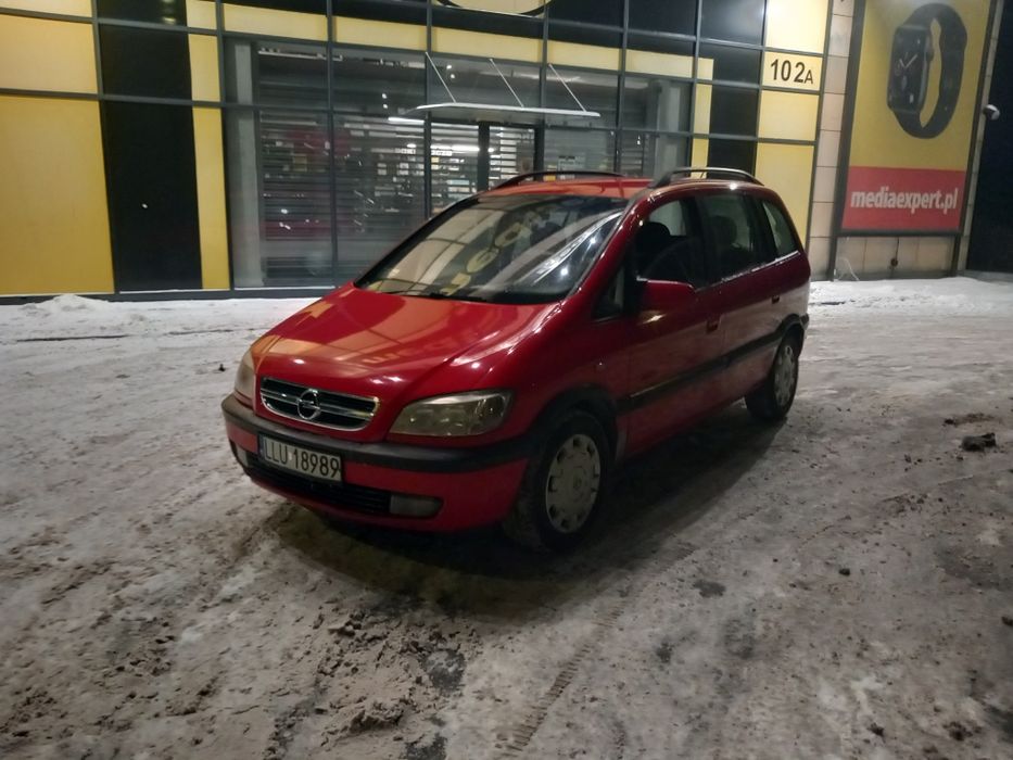 Sprzedam Opel Zafira 2.0Diesel 7-osobowa* Stan Mechaniczny B.dobry*