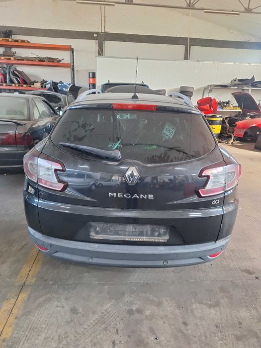 Trazeira completa renault megane 2010