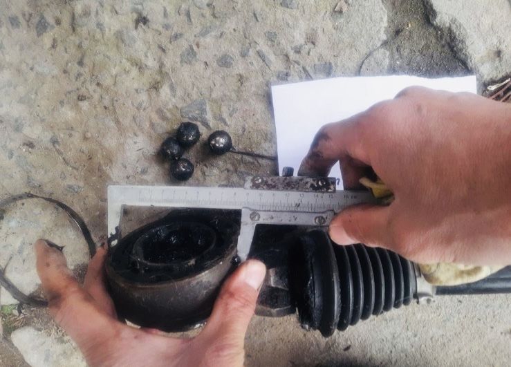 Вантажівок Піввісь полуось шрус Volkswagen Caddy Tauran VW вантажівок