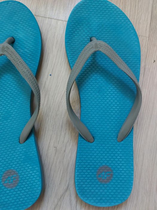 Klapki japonki 4F, rozmiar 37