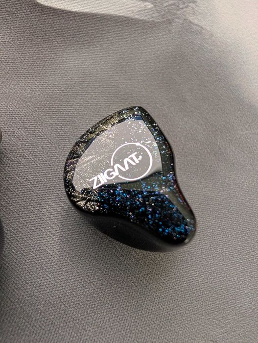 IEM ZiiGaat Lush Studio 1DD+4BA Hybrid In-Ear Monitors | jak nowe | komplet/box - Słuchawki, monitory douszne.