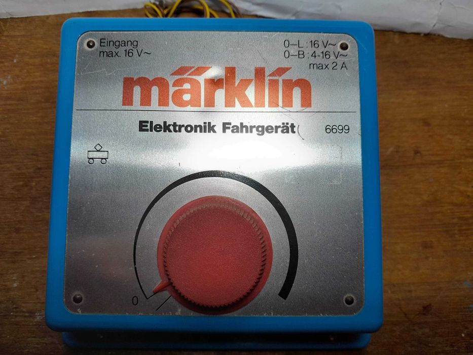 Comando Eletrônico Marklin 6699 H0/I Analógico