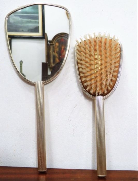 Conjunto de toilette.