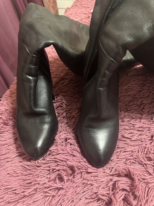 Чоботи жіночі