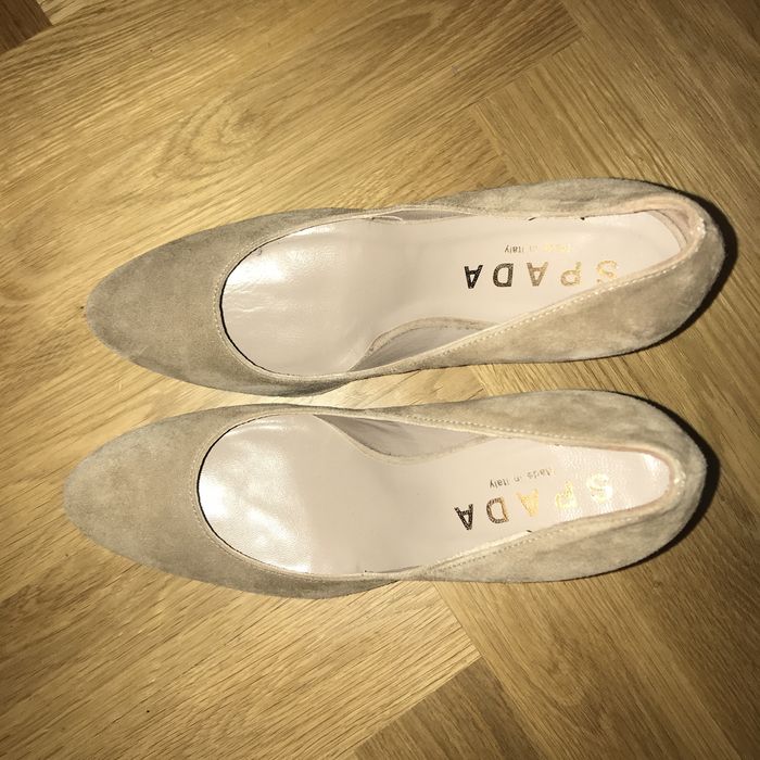 Pantofelki włoskiej firmy Spada 38