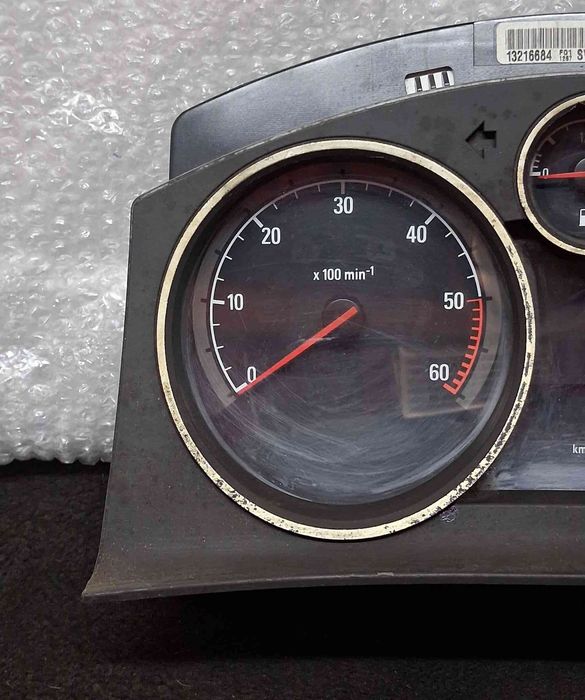 Quadrante / Painel de Instrumentos 13216684 - OPEL ASTRA H GTC